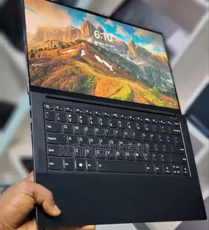 New Laptop Lenovo Yoga 9i 16GB Intel Core I7 SSD 512GB