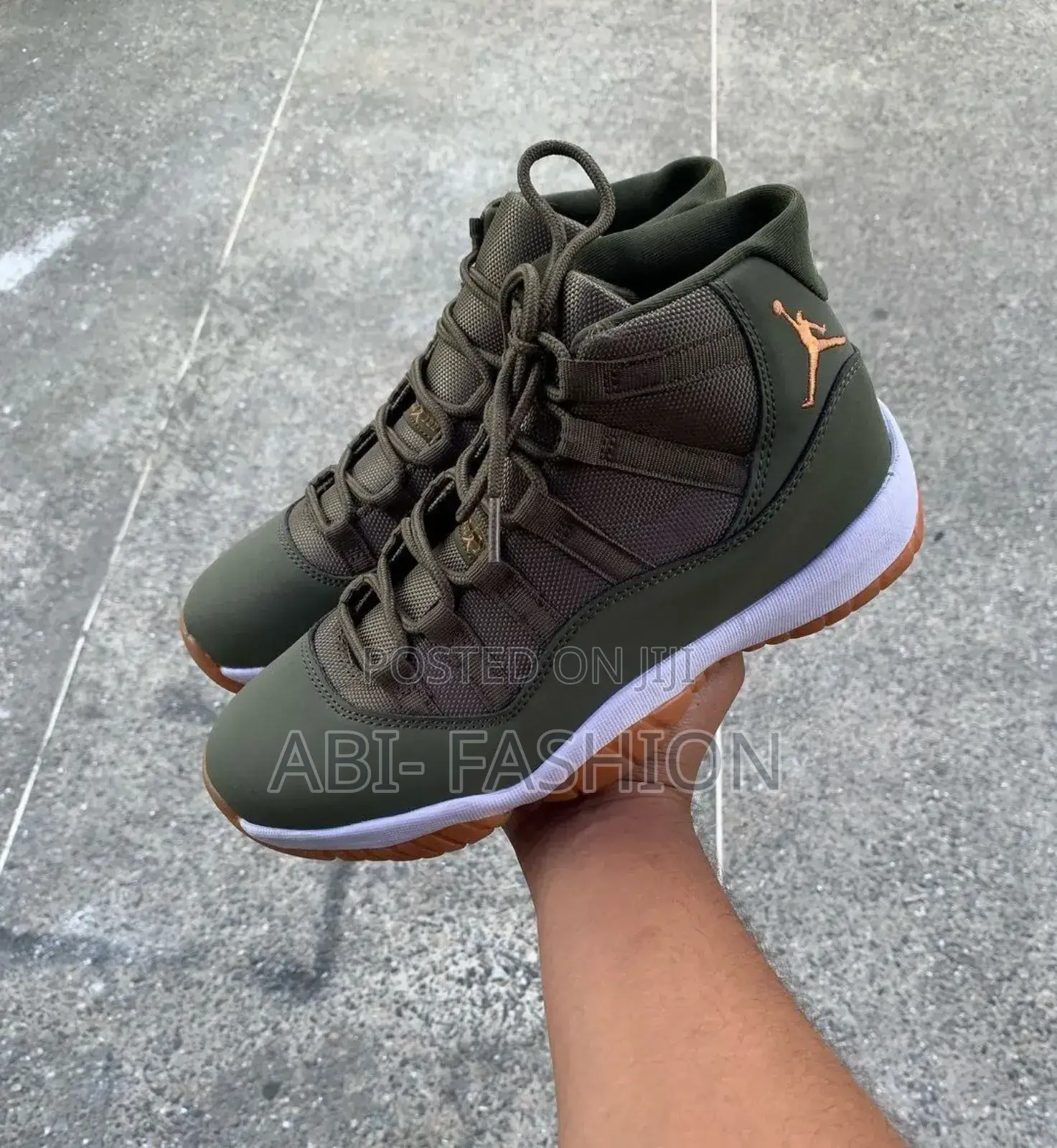 Air Jordan 11 Retro - Space Jam 2016