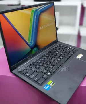 New Laptop Asus VivoBook 15 X505BA 16GB Intel Core I5 SSD 512GB