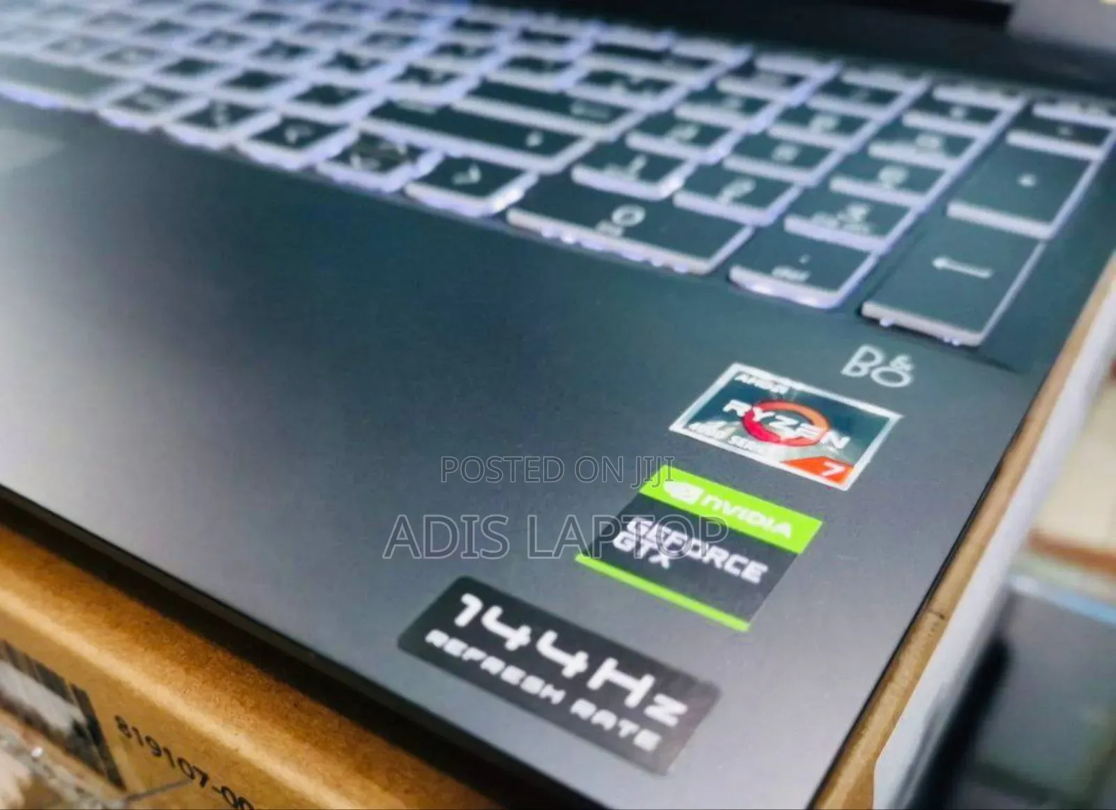 New Laptop HP Pavilion 10 16GB AMD Ryzen 7 SSD 512GB