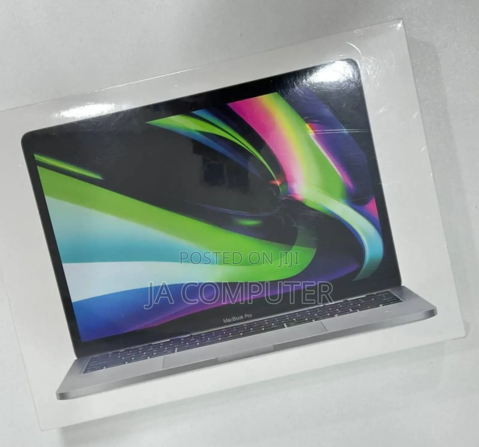 New Laptop Apple MacBook Pro 8GB Apple M2 SSD 256GB