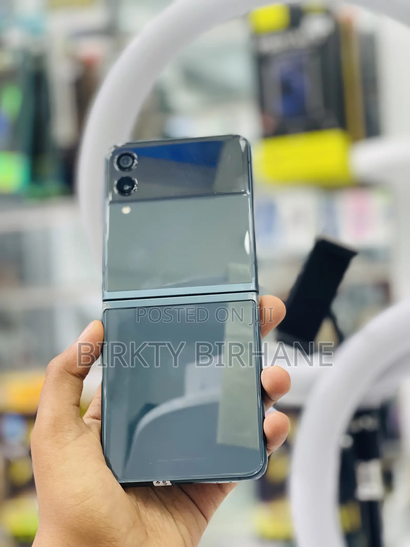 New Samsung Galaxy Z Flip 3 256 GB