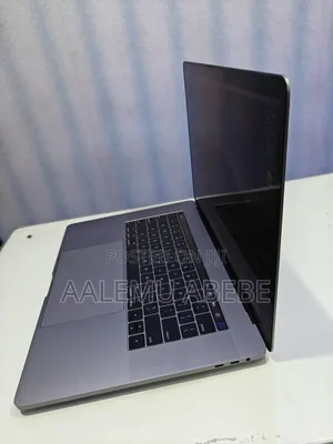 New Laptop Apple MacBook Pro 2019 32GB Intel Core I9 SSD 1T