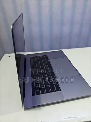 New Laptop Apple MacBook Pro 2019 32GB Intel Core I9 SSD 1T