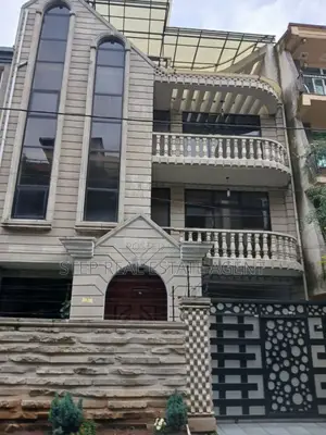 5bdrm House in Bole for rent