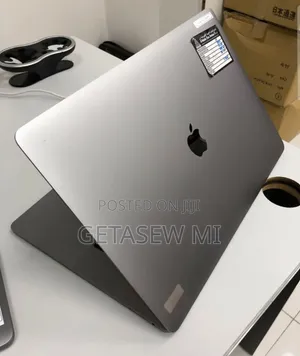 New Laptop Apple MacBook Pro 2019 16GB Intel Core I9 SSD 1T