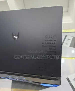 New Laptop Acer Predator Helios 16 18GB Intel Core I9 SSD 512GB