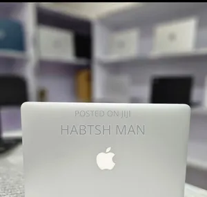 New Laptop Apple MacBook Air 2013 4GB Intel Core I5 SSD 128GB