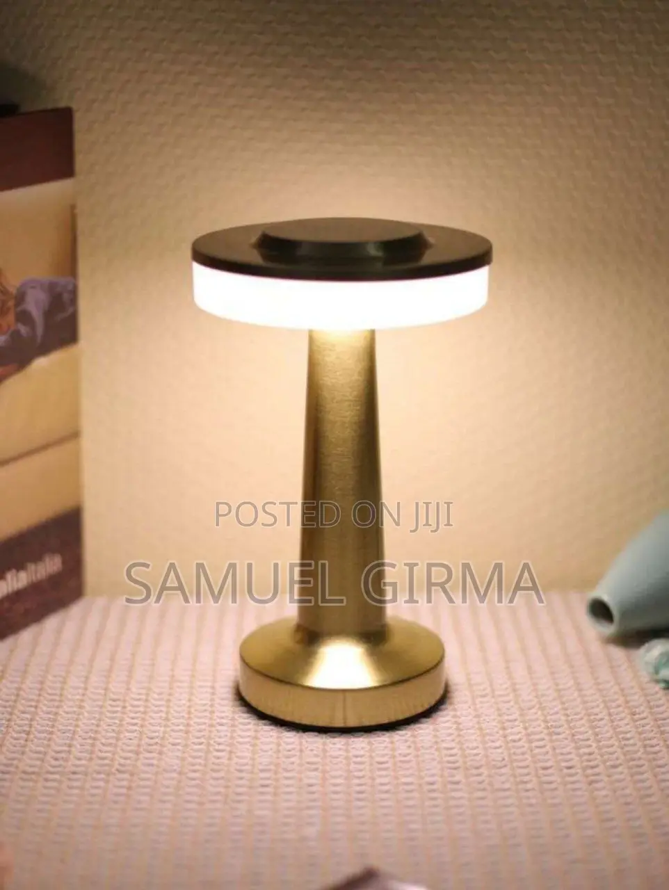 Rechargeable LED Table Lamp