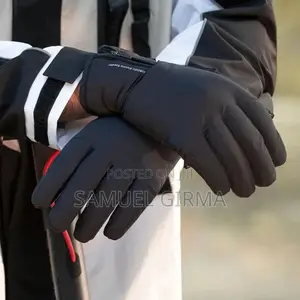 Photo - Xiaomi Electric Scooter Riding Gloves