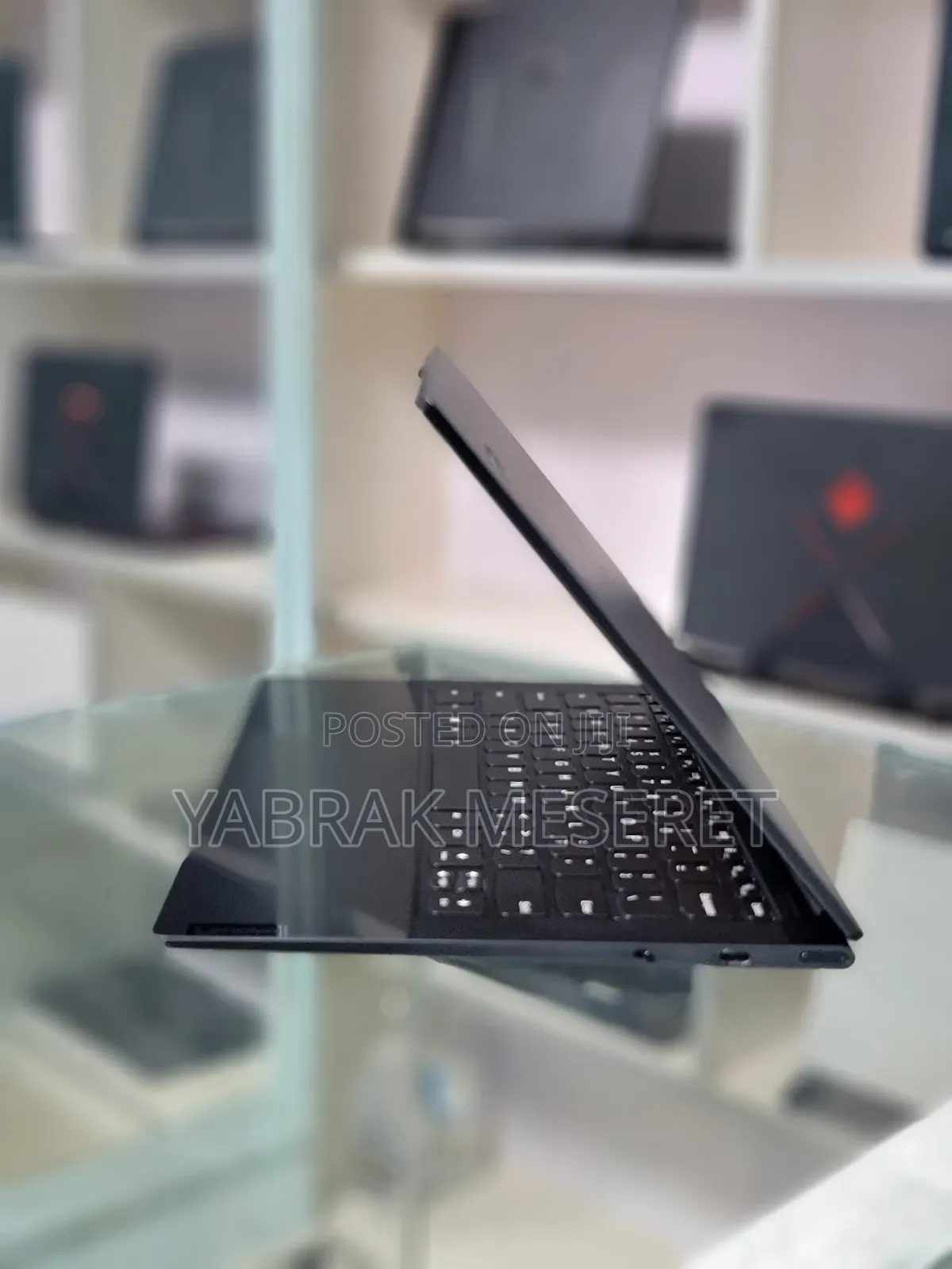 New Laptop Lenovo Yoga 9i 16GB Intel Core I7 SSD 512GB