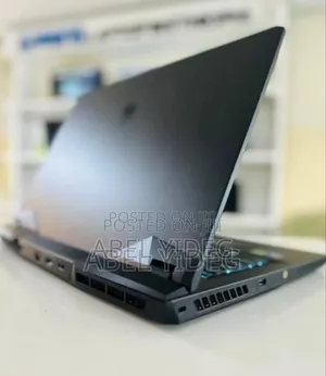 New Laptop MSI GP75 Leopard 16GB Intel Core i7 SSD 1T