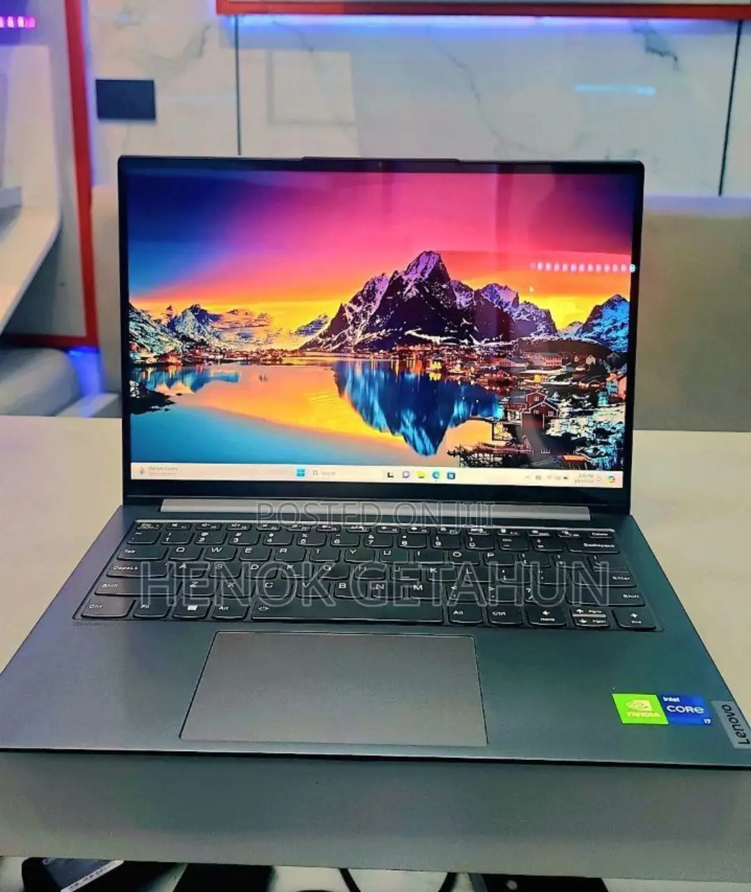 New Laptop Lenovo 100e 16GB Intel Core I7 SSD 512GB