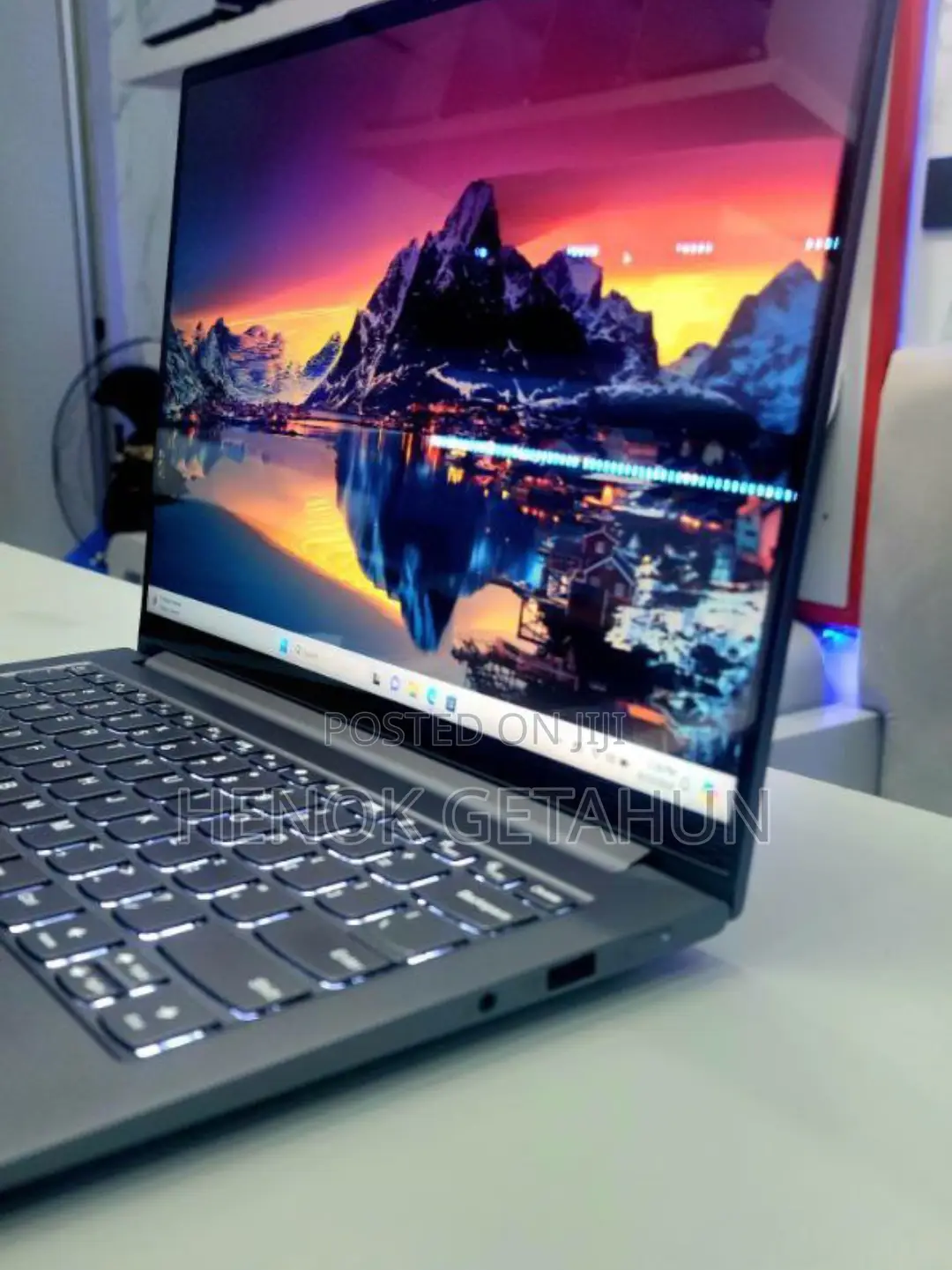 New Laptop Lenovo 100e 16GB Intel Core I7 SSD 512GB