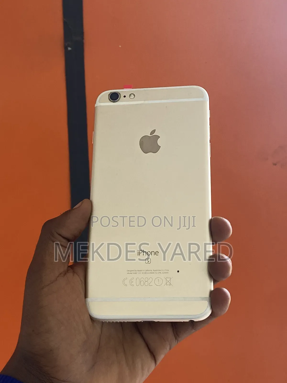 New Apple iPhone 6s Plus 64 GB Gold