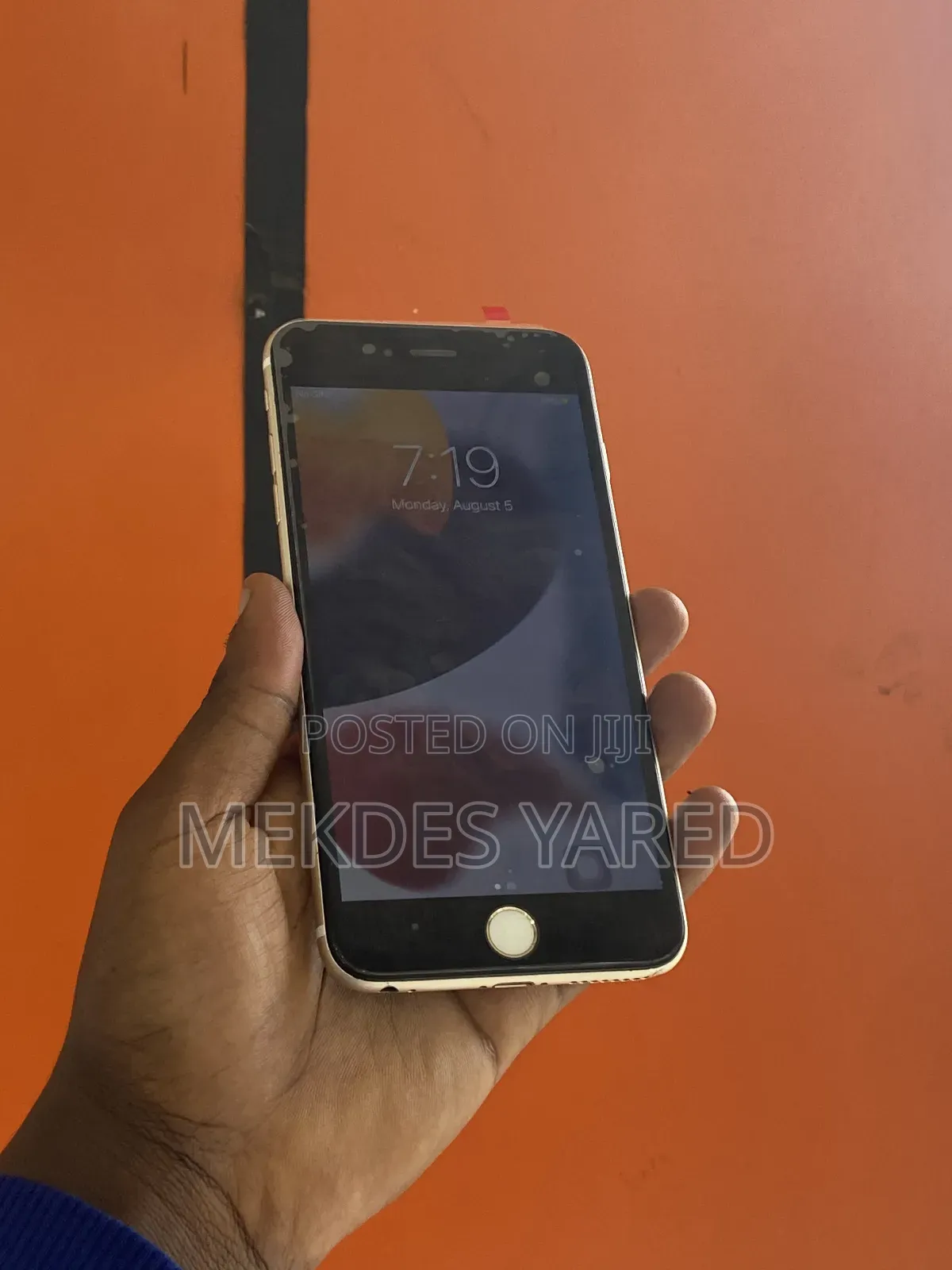 New Apple iPhone 6s Plus 64 GB Gold