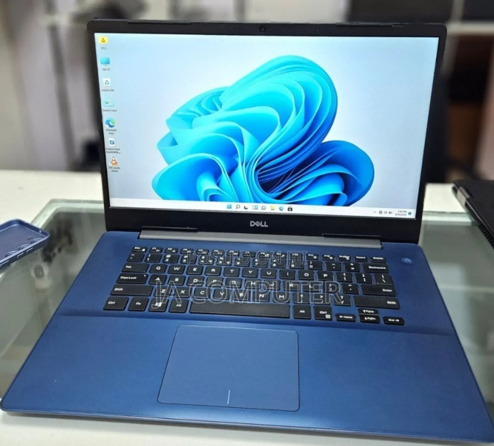 New Laptop Dell Inspiron 15 8GB Intel Core I5 SSD 512GB