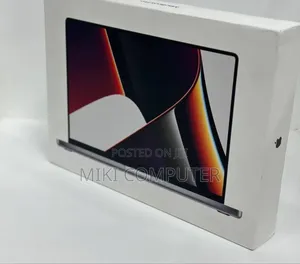 New Laptop Apple MacBook Pro M1 8GB Intel SSD 512GB