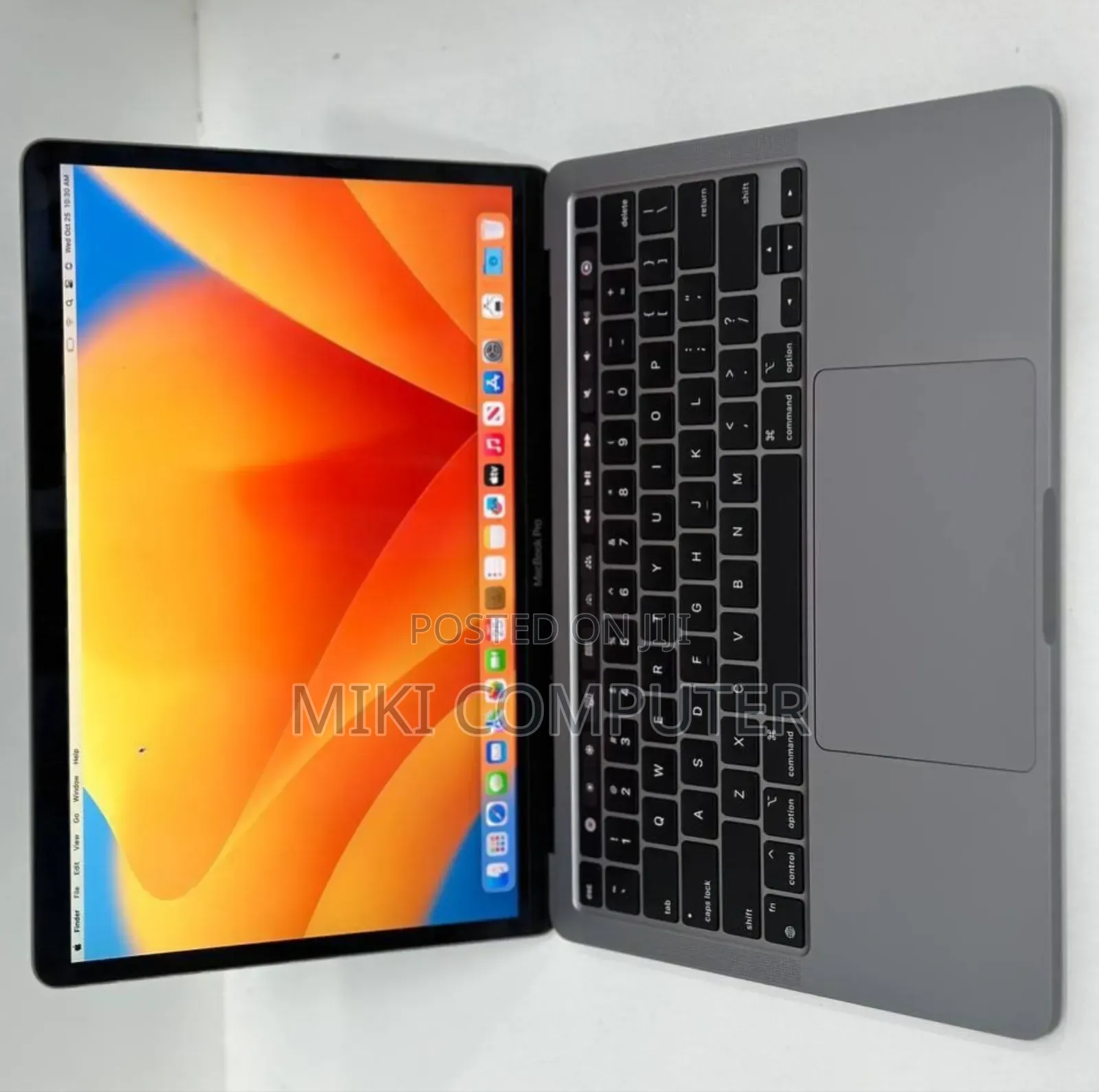 New Laptop Apple MacBook Pro M1 8GB Intel SSD 512GB