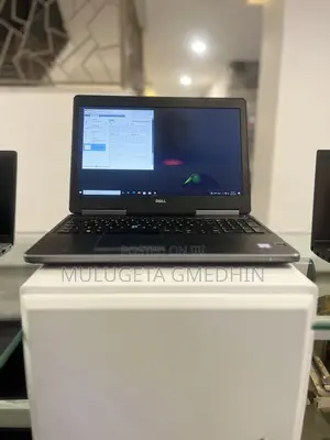 Photo - New Laptop Dell Precision 7520 16GB Intel Core I7 SSD 512GB