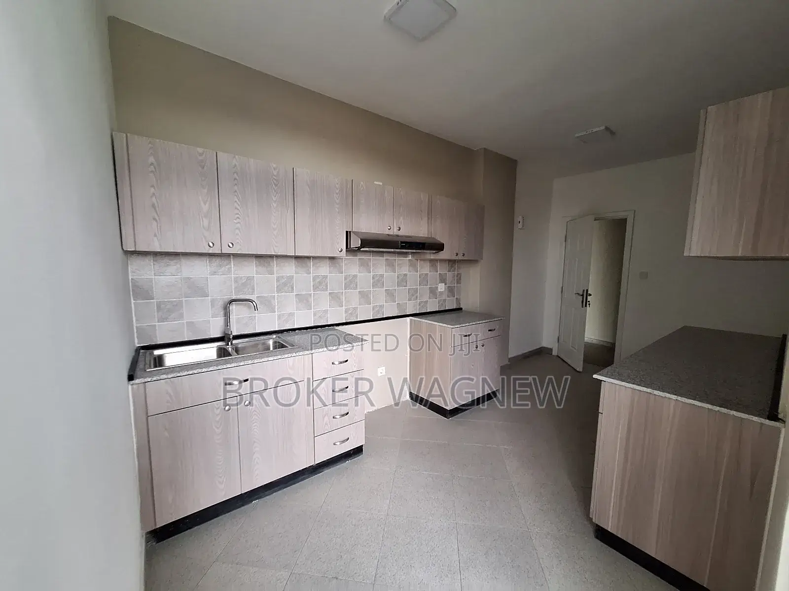3bdrm Apartment in Kirkos for rent