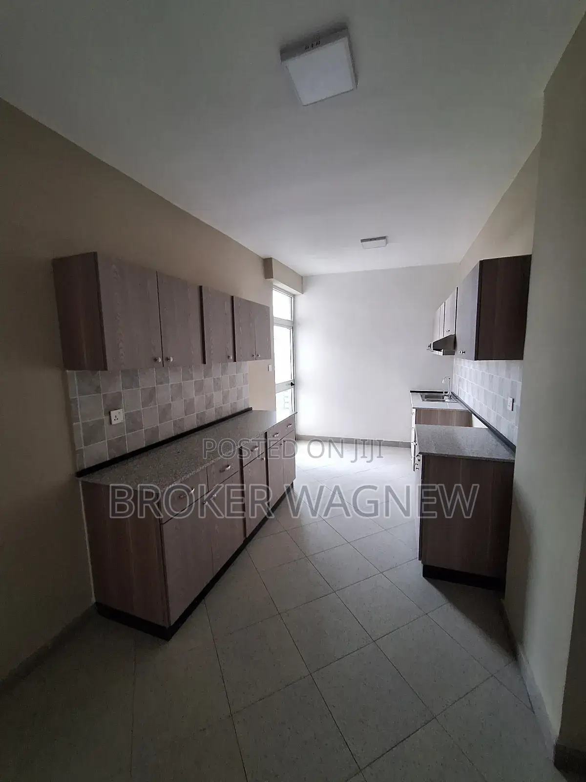 3bdrm Apartment in Kirkos for rent