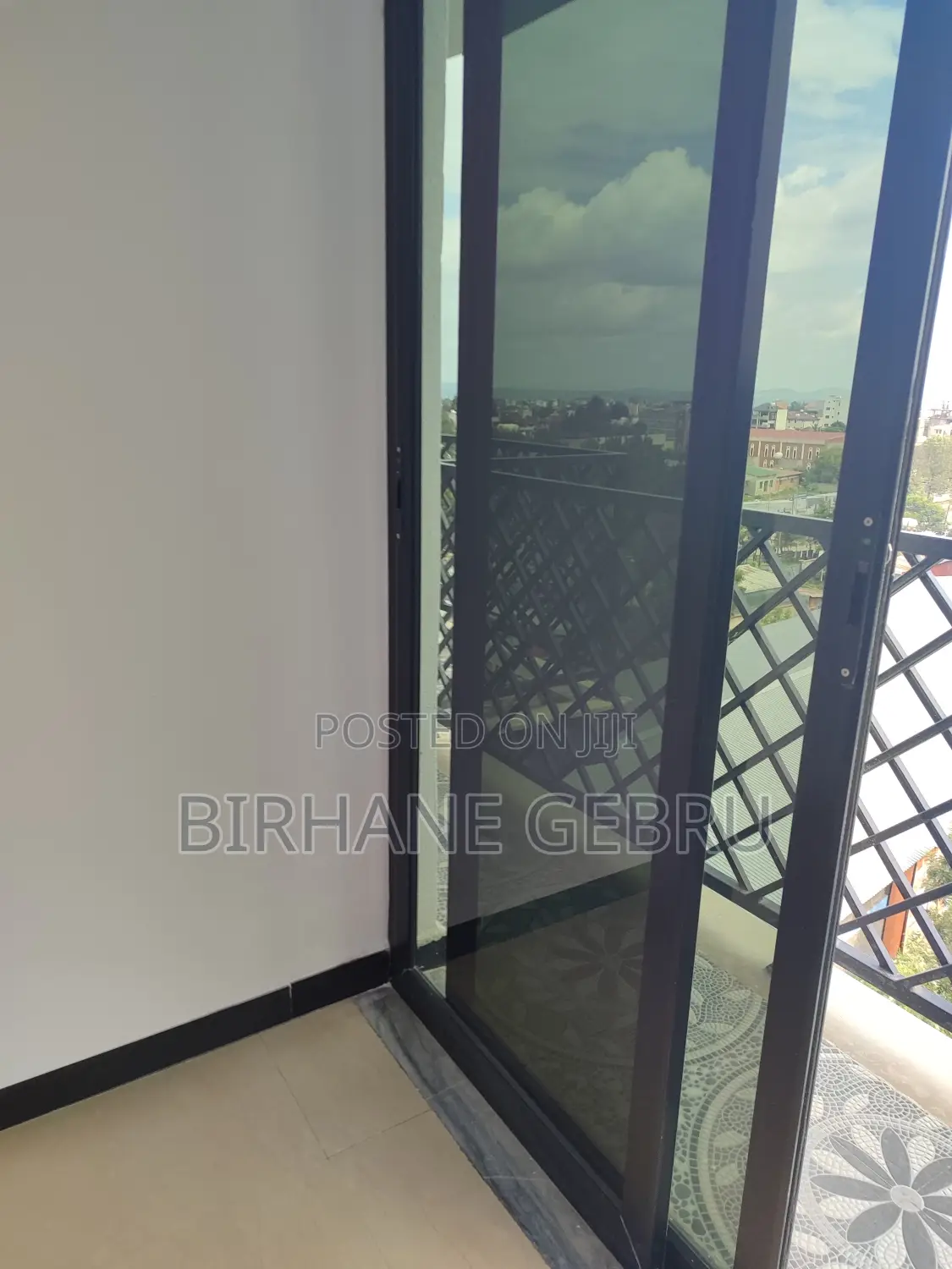 1bedroom Luxury Apartiment Rent