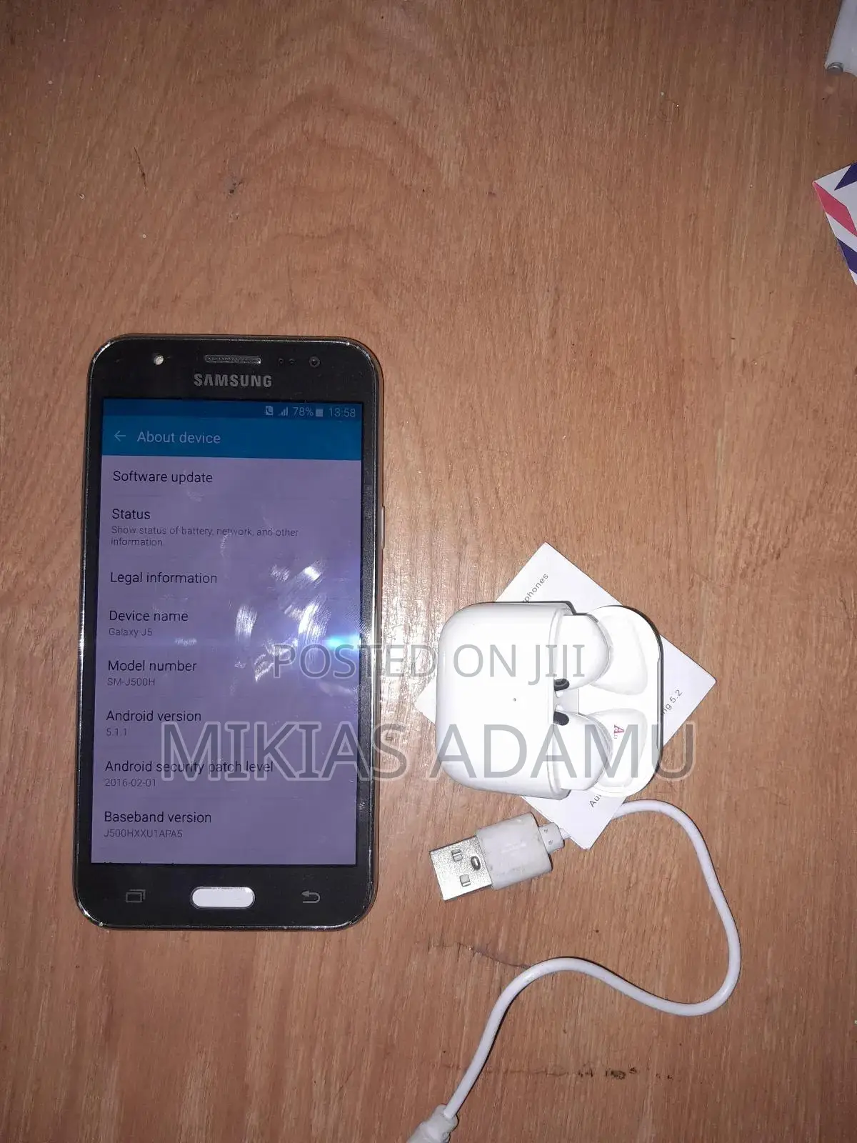 Samsung Galaxy J5 8 GB Black