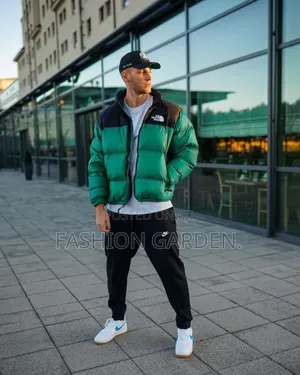 The North Face Puffer Jacket for Men's