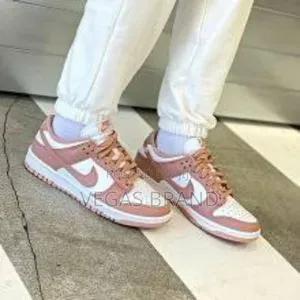 Nike Dunk Low Rose Whisper Super Master Quality Shoes