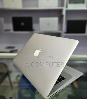 New Laptop Apple MacBook Air 2017 4GB Intel Core I5 SSD 128GB