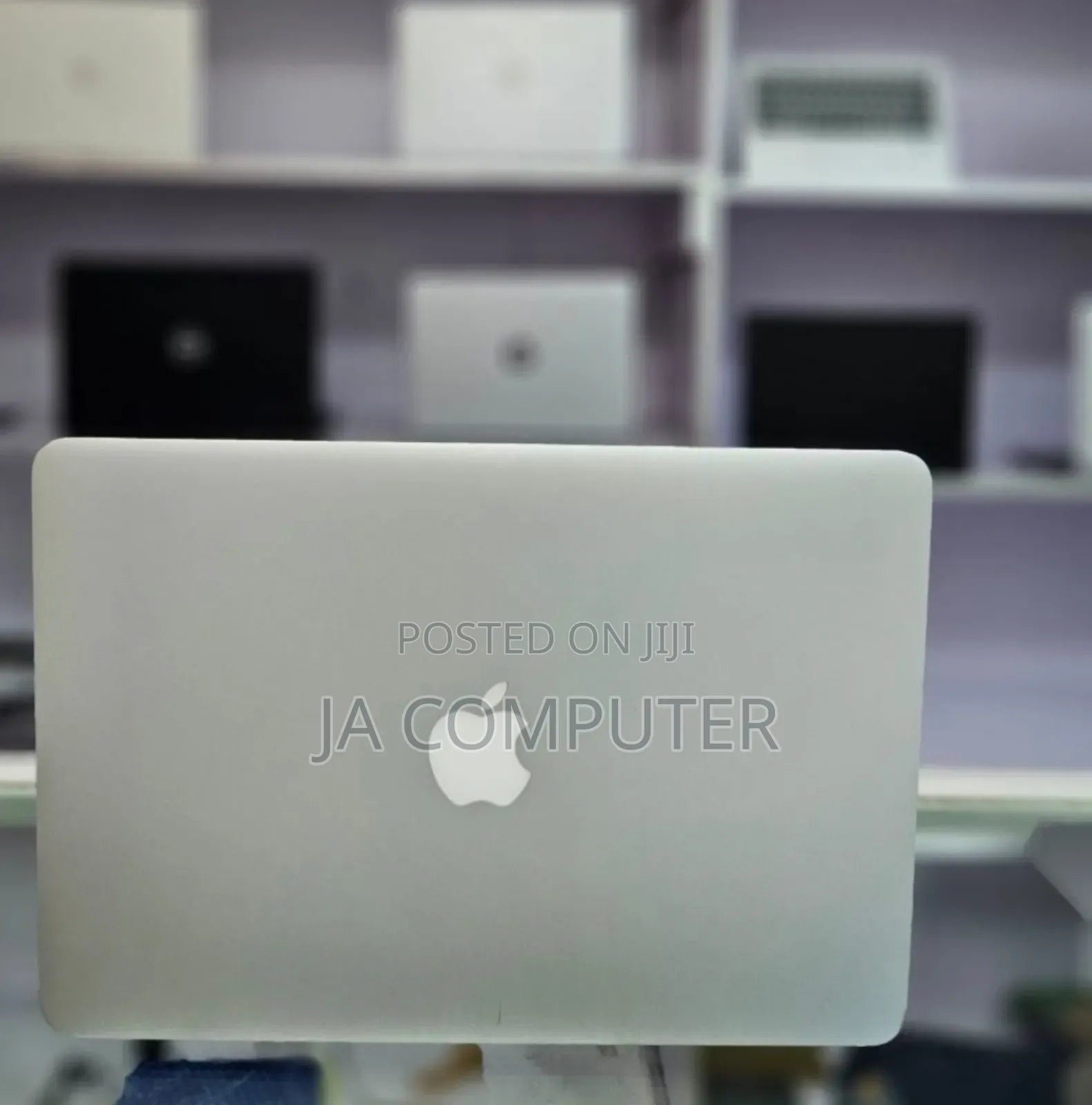 New Laptop Apple MacBook Air 2017 4GB Intel Core I5 SSD 128GB