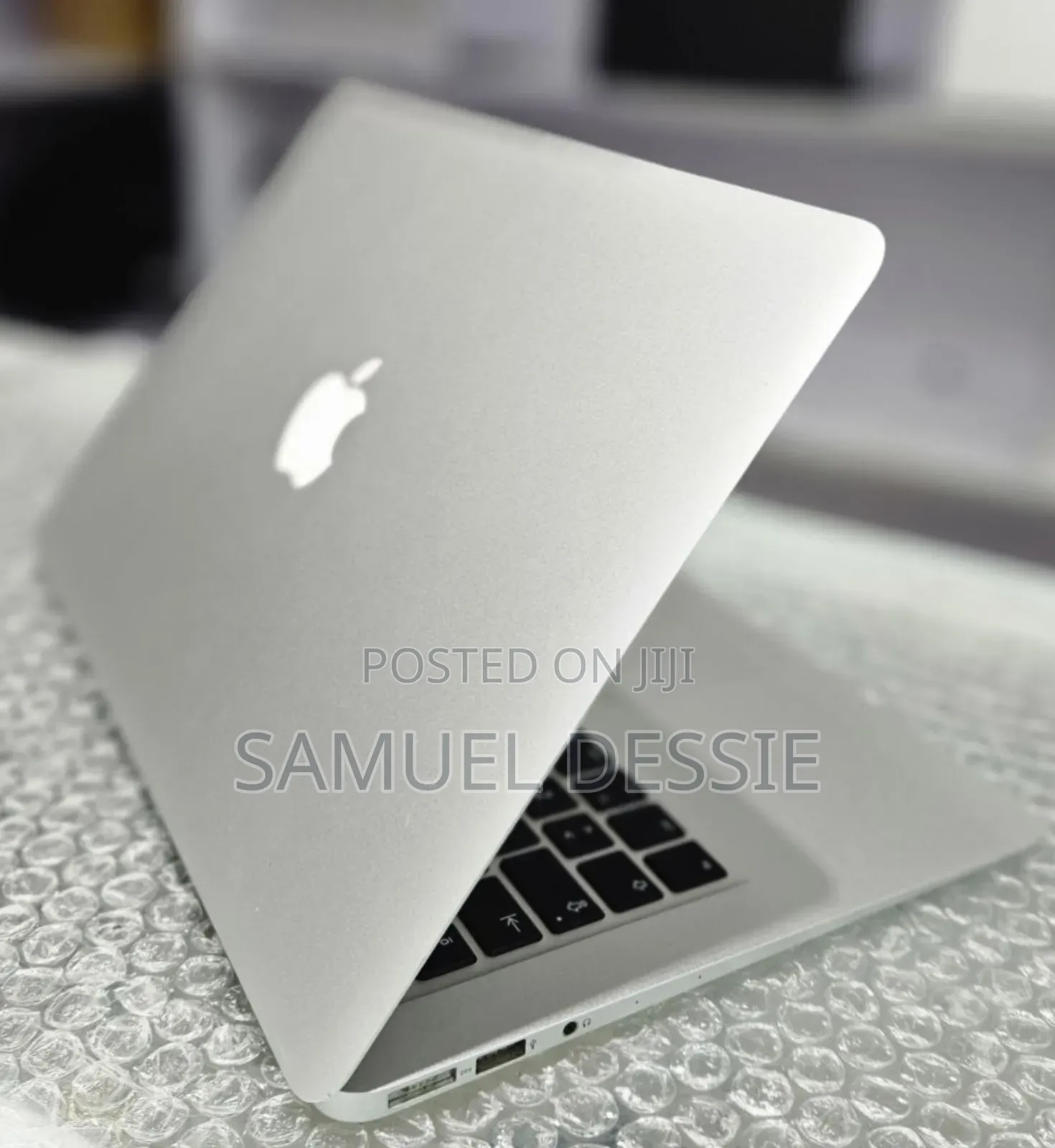 New Laptop Apple MacBook Air 2013 4GB Intel Core I5 SSD 128GB
