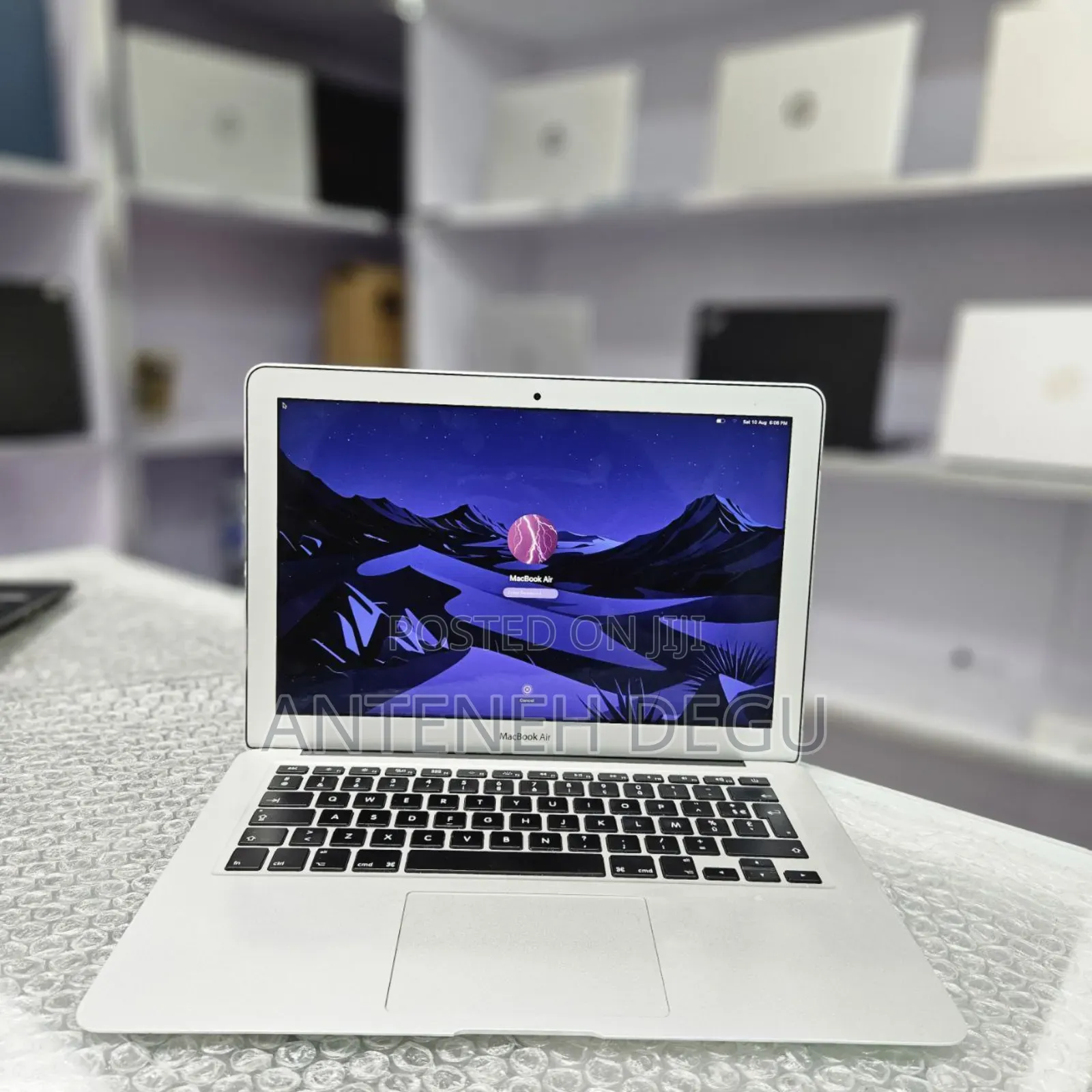 New Laptop Apple MacBook Air 2014 8GB Intel Core I7 SSD 256GB