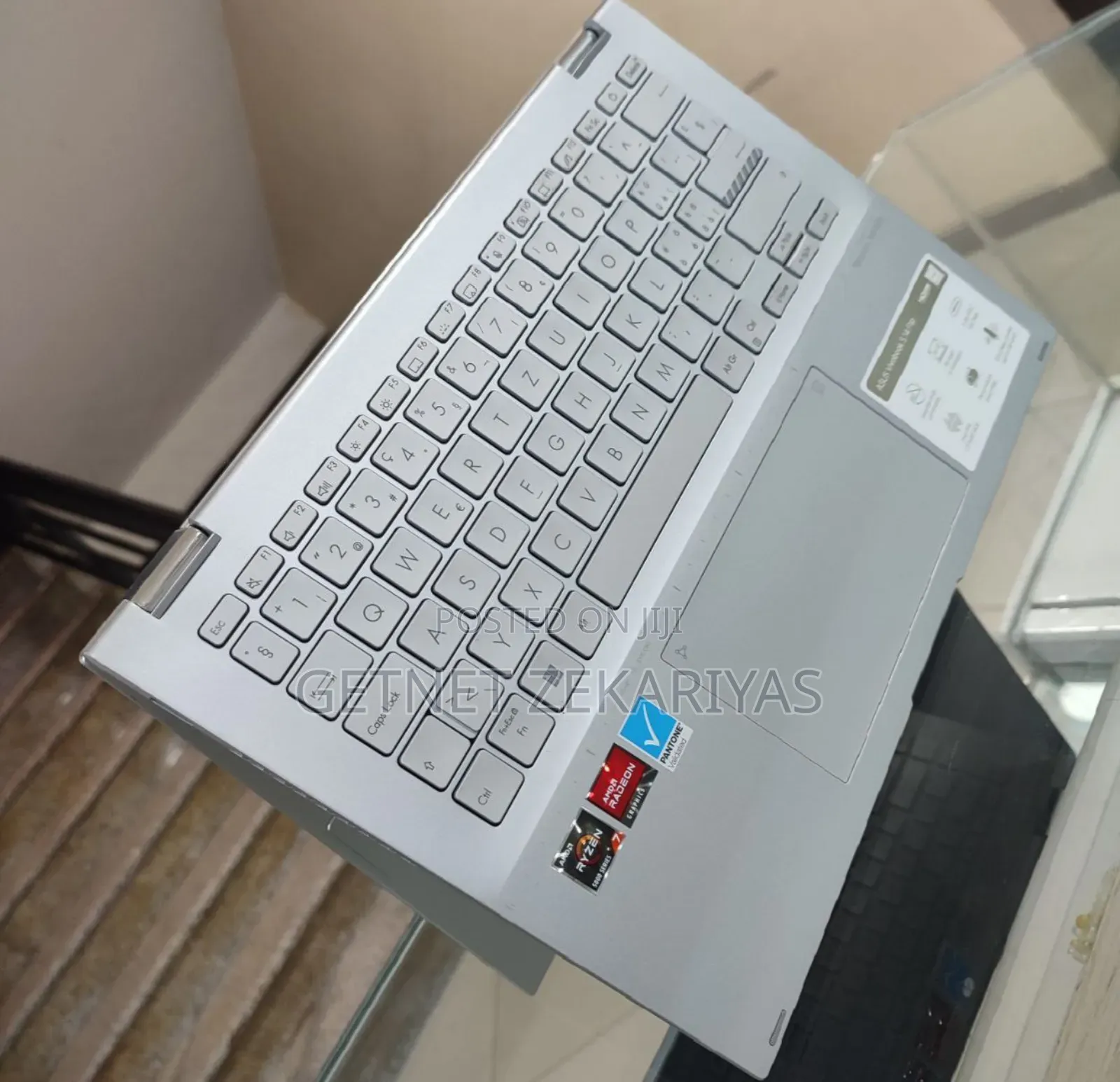 New Laptop Asus VivoBook 15 X505BA 16GB AMD Ryzen 7 SSD 1T