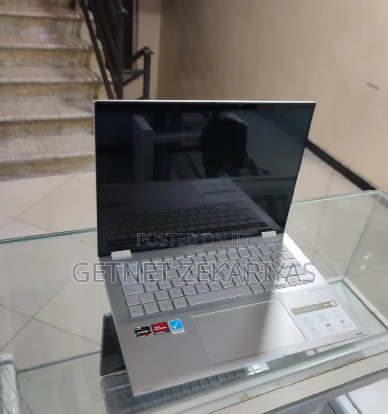 New Laptop Asus VivoBook 15 X505BA 16GB AMD Ryzen 7 SSD 1T