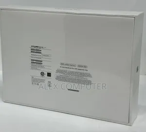 New Laptop Apple MacBook Pro 2022 M2 8GB Apple M2 SSD 256GB