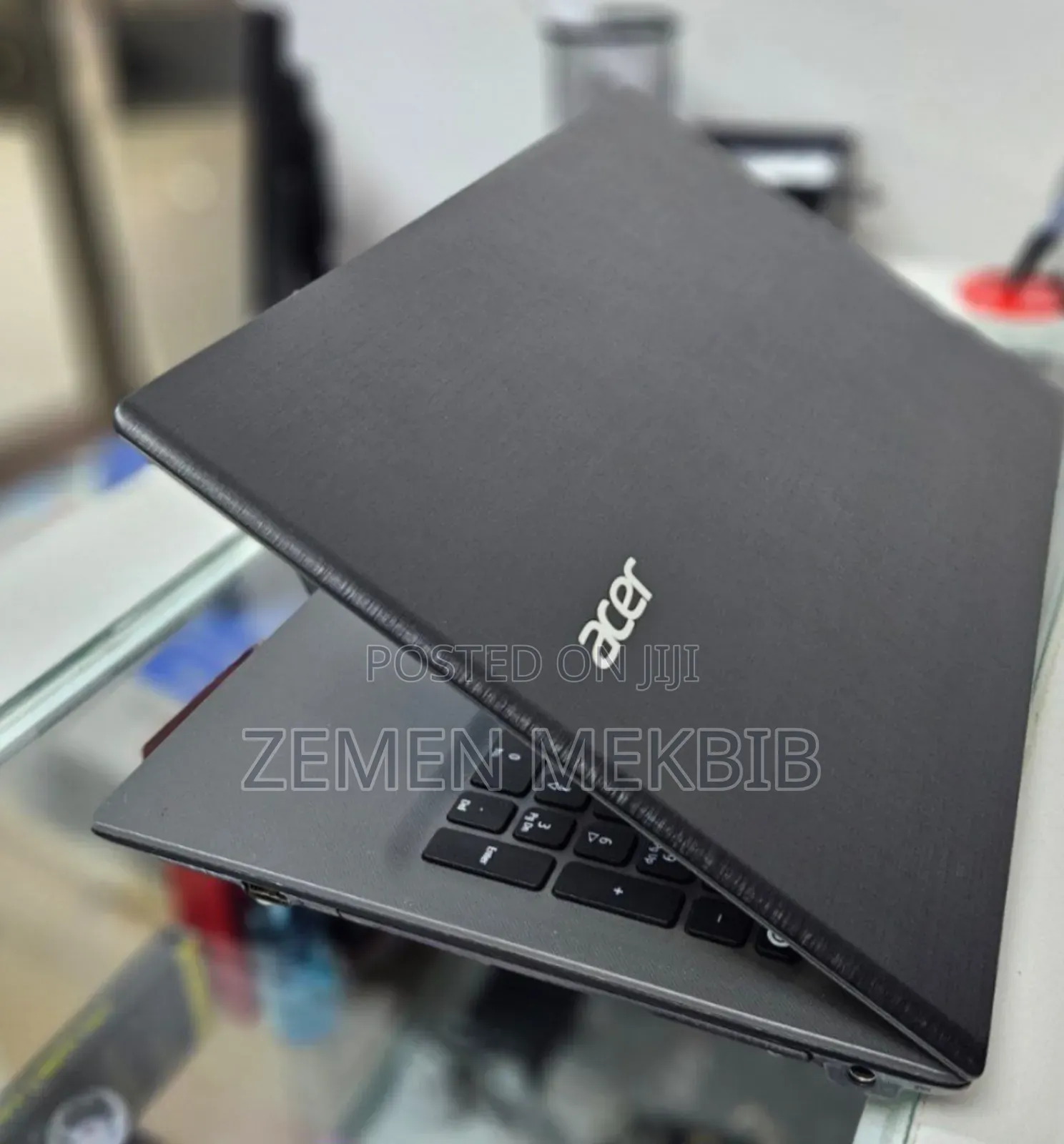 New Laptop Acer Aspire 5 4GB Intel Core I3 HDD 320GB