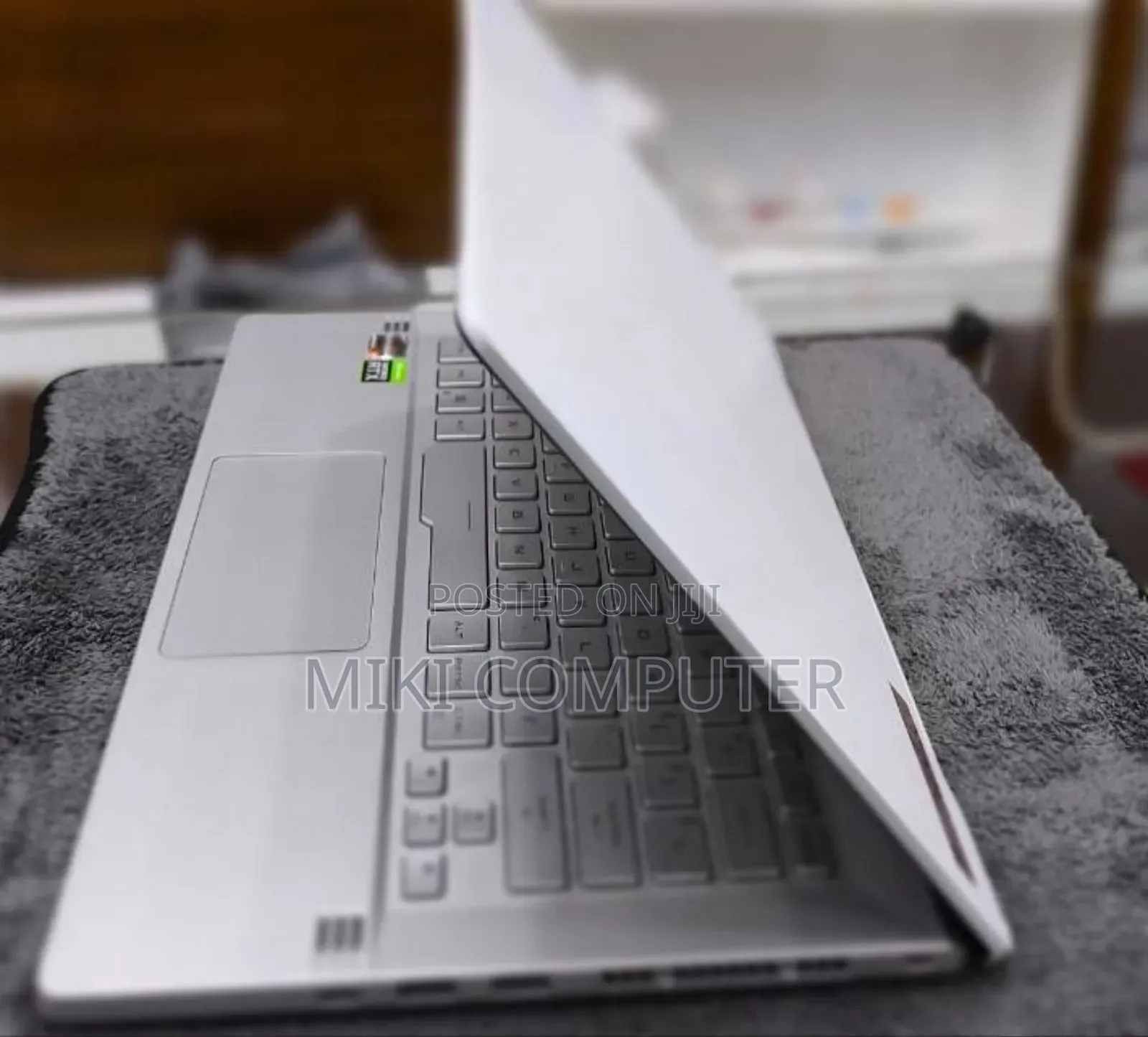 New Laptop Asus ROG Zephyrus G15 16GB AMD Ryzen 9 SSD 1T