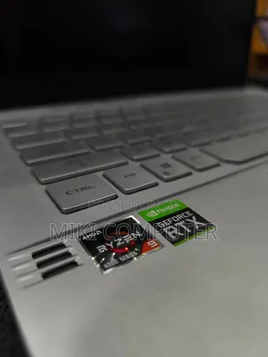 New Laptop Asus ROG Zephyrus G15 16GB AMD Ryzen 9 SSD 1T