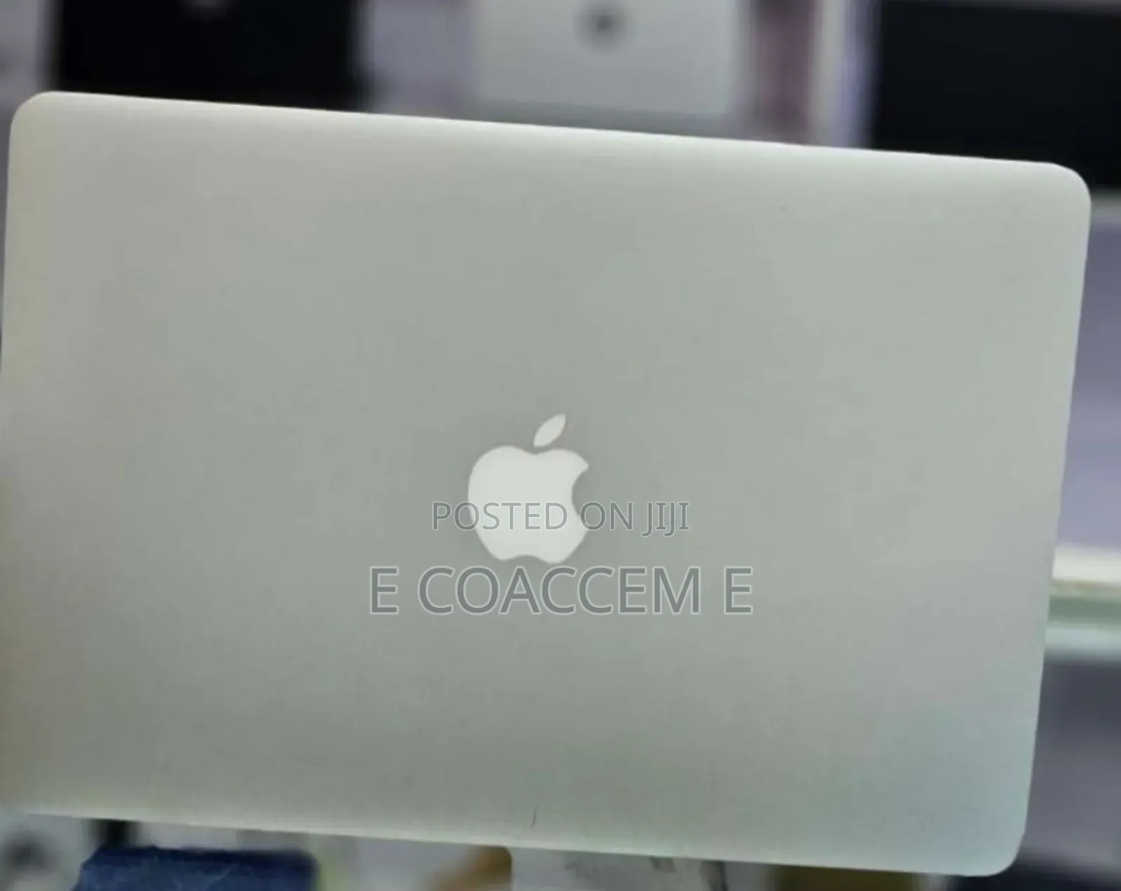 New Laptop Apple MacBook 8GB Intel Core I5 SSD 128GB