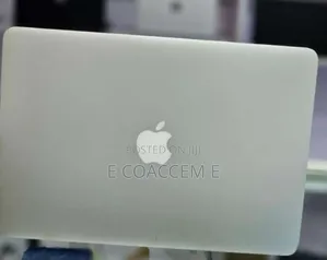 New Laptop Apple MacBook 8GB Intel Core I5 SSD 128GB