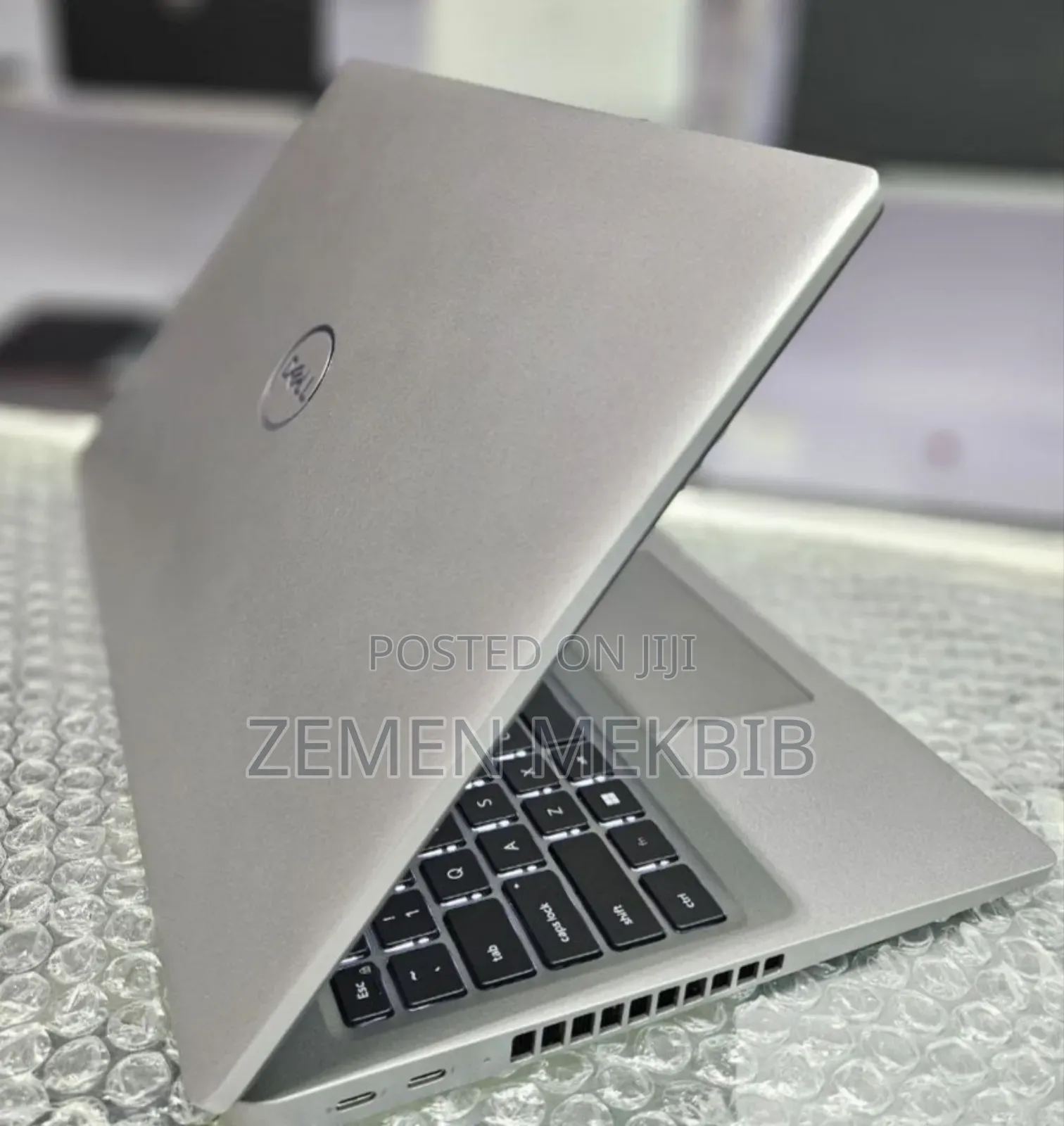 New Laptop Dell Latitude 5540 16GB Intel Core I7 SSD 512GB