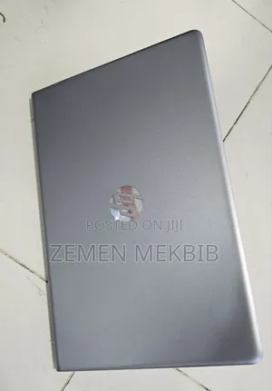 New Laptop HP Pavilion 15 8GB Intel Core I7 SSD 512GB