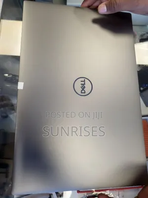 New Laptop Dell Precision 5550 32GB Intel Core I7 SSD 512GB