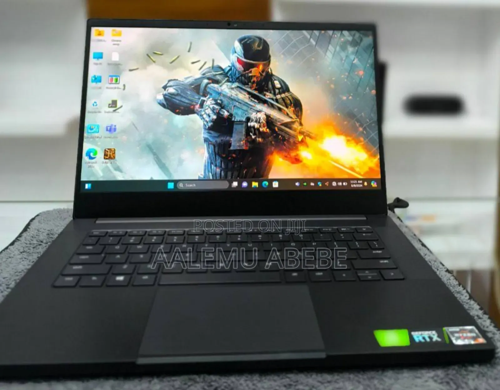 New Laptop Razer Blade 16GB AMD Ryzen 9 SSD 1T