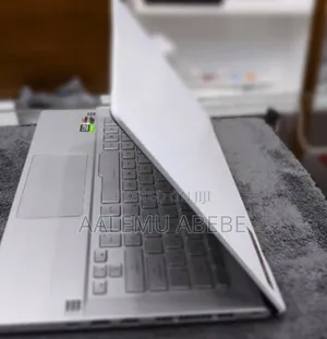 Photo - New Laptop Asus ROG Zephyrus G14 16GB AMD Ryzen 9 SSD 1T