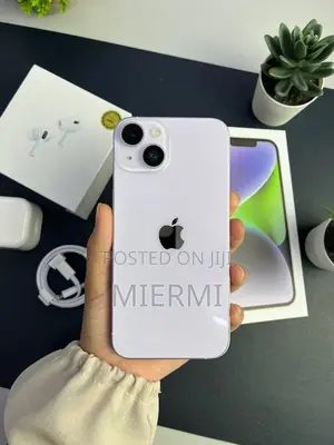 Photo - Apple iPhone 14 128 GB Purple