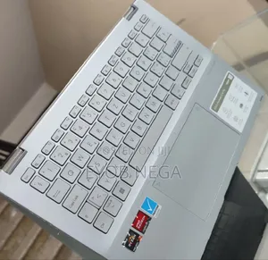 New Laptop Asus VivoBook 15 X505BA 16GB AMD Ryzen 7 SSD 1T