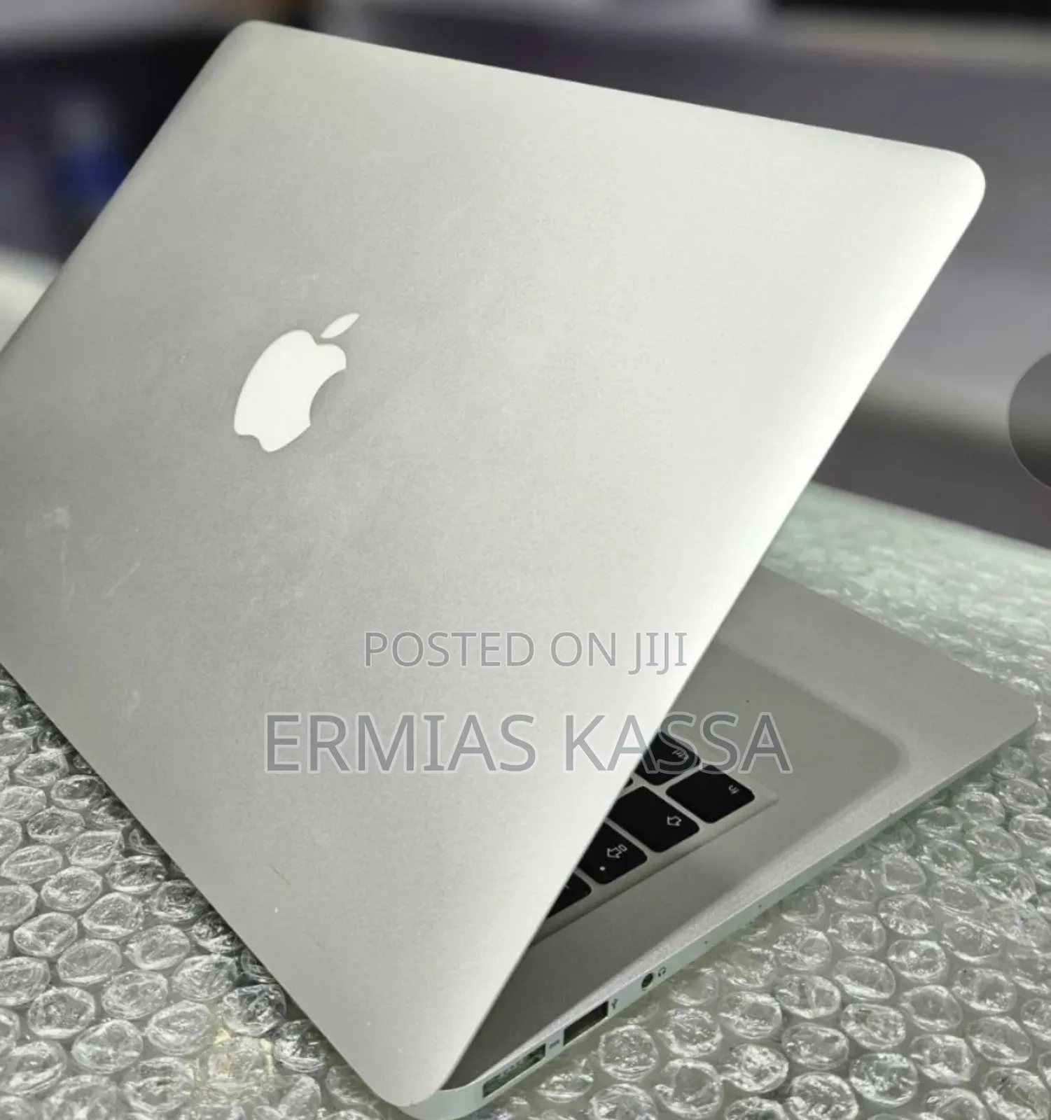 New Laptop Apple MacBook Air 2014 8GB Intel Core I7 SSD 256GB